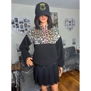 Cozy Leopard-Trim Black Fleece Pullover Jacket